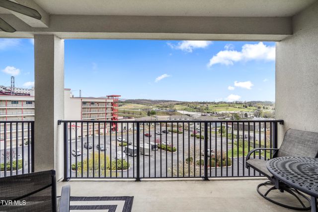 210 Raceday Center Drive, 1304, Bristol, TN 37620