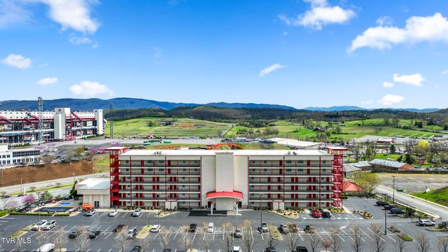 210 Raceday Center Drive, 1304, Bristol, TN 37620