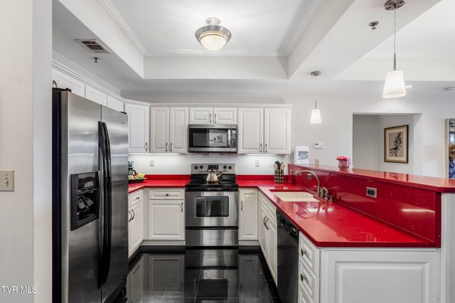 210 Raceday Center Drive, 1304, Bristol, TN 37620