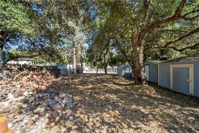 39628 Calle El Parado, Green Valley, CA 91390