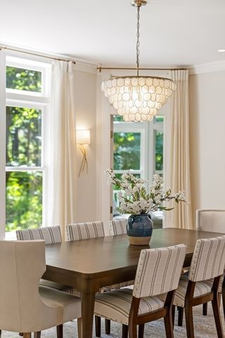 49 Buswell Park, Newton, MA 02458