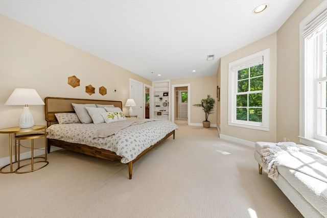 49 Buswell Park, Newton, MA 02458