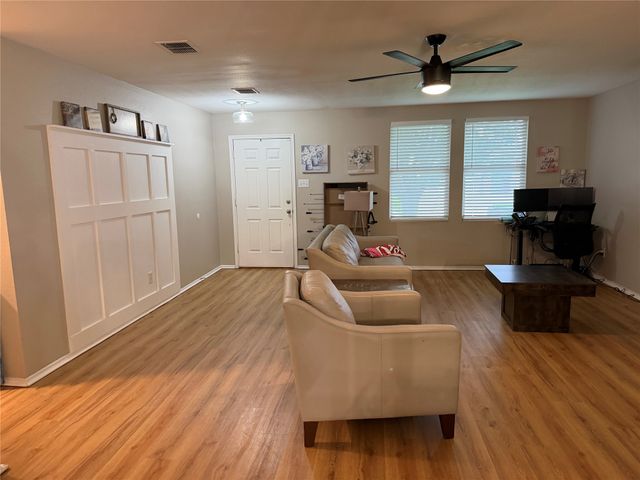 617 Almandora Drive, Arlington, TX 76002