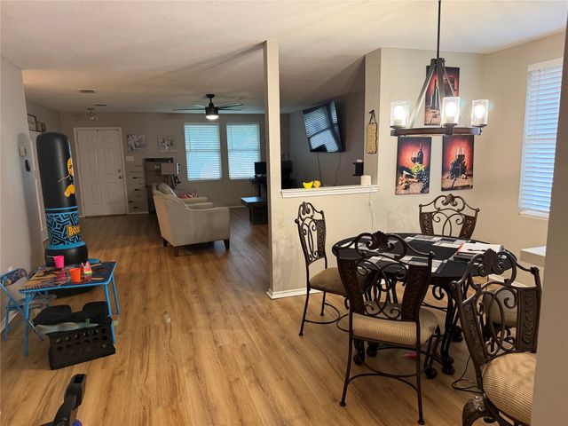 617 Almandora Drive, Arlington, TX 76002