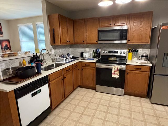 617 Almandora Drive, Arlington, TX 76002
