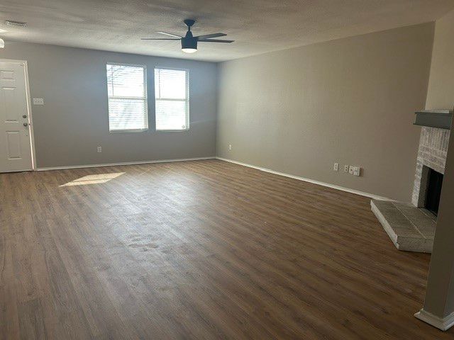 617 Almandora Drive, Arlington, TX 76002