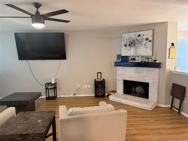 617 Almandora Drive, Arlington, TX 76002