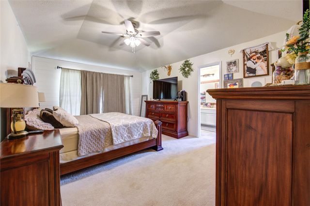 3810 Westglen Drive, Alvin, TX 77511