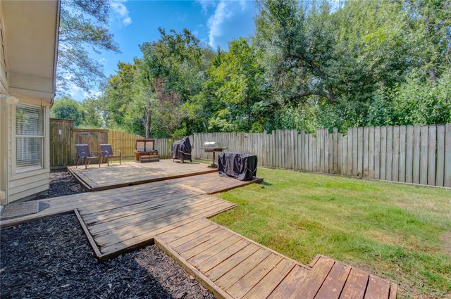 3810 Westglen Drive, Alvin, TX 77511