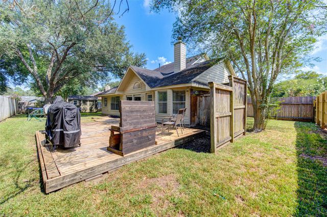 3810 Westglen Drive, Alvin, TX 77511