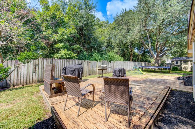 3810 Westglen Drive, Alvin, TX 77511