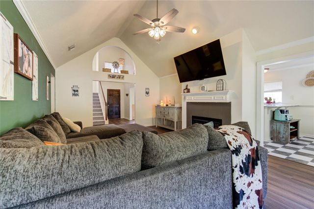 3810 Westglen Drive, Alvin, TX 77511