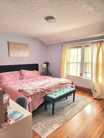 60 Circuit Ave S,, Worcester, MA 01603