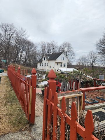 60 Circuit Ave S,, Worcester, MA 01603