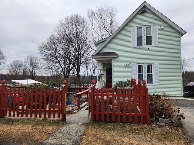 60 Circuit Ave S,, Worcester, MA 01603