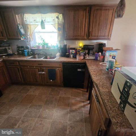 2029 DERRY RD, York, PA 17408