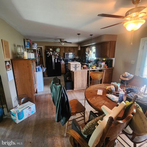 2029 DERRY RD, York, PA 17408