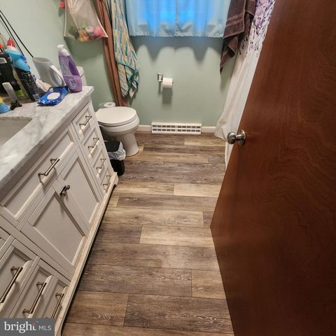 2029 DERRY RD, York, PA 17408