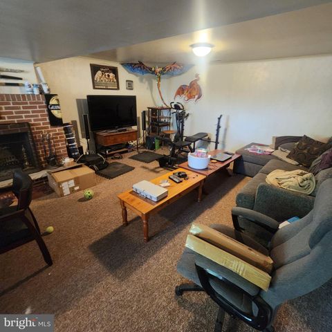 2029 DERRY RD, York, PA 17408
