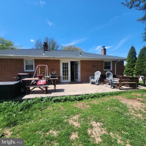 2029 DERRY RD, York, PA 17408