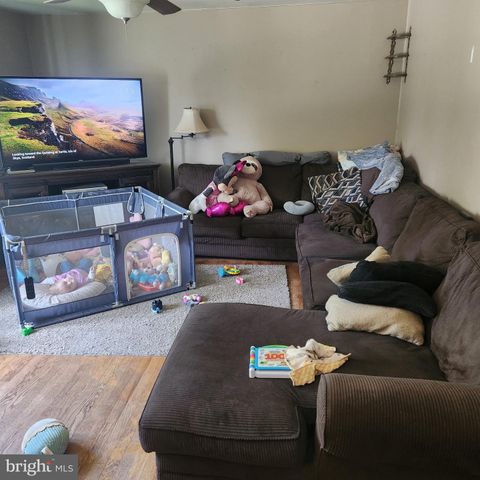 2029 DERRY RD, York, PA 17408