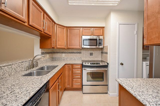 2601 S Braeswood Boulevard 706, Houston, TX 77025