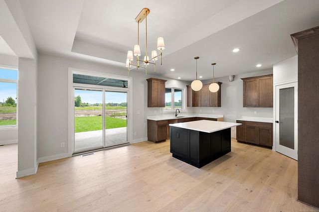 54946 Rose Terrace Drive, Shelby Twp, MI 48316