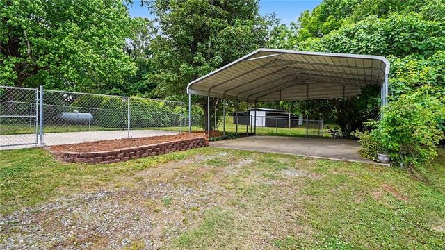 735 Danwood Street, Asheboro, NC 27205