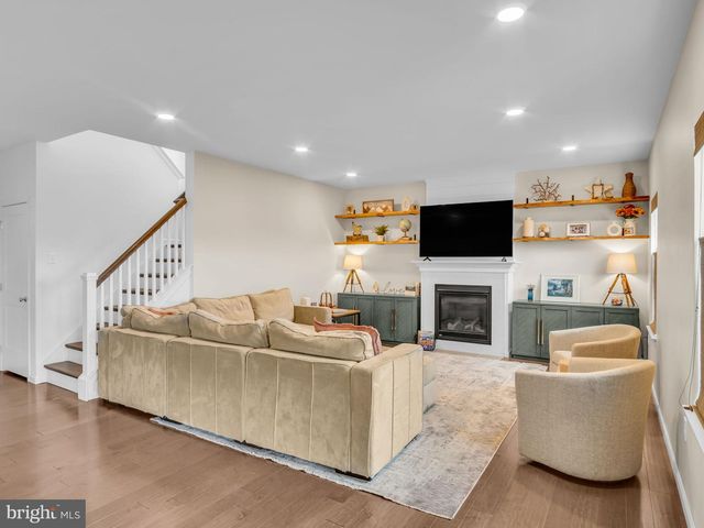 23 COUNTRY SIDE DRIVE, Carlisle, PA 17013