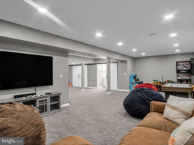 23 COUNTRY SIDE DRIVE, Carlisle, PA 17013