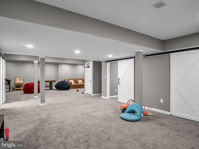 23 COUNTRY SIDE DRIVE, Carlisle, PA 17013