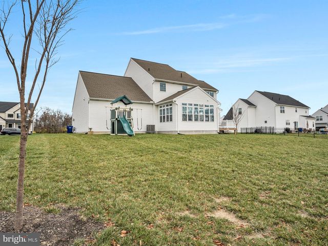 23 COUNTRY SIDE DRIVE, Carlisle, PA 17013