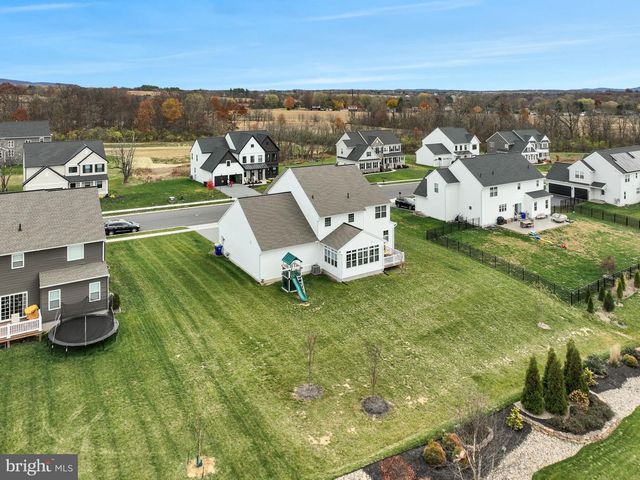 23 COUNTRY SIDE DRIVE, Carlisle, PA 17013