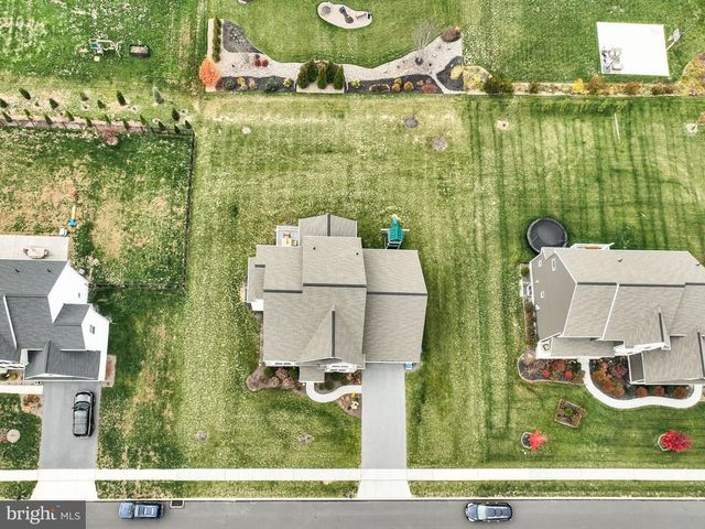 23 COUNTRY SIDE DRIVE, Carlisle, PA 17013