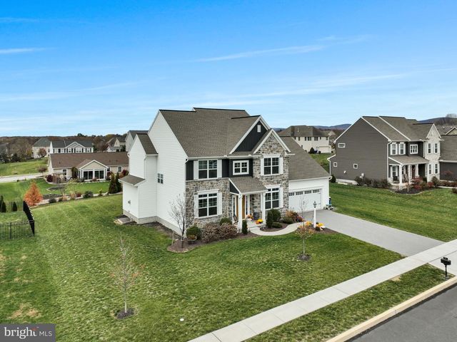 23 COUNTRY SIDE DRIVE, Carlisle, PA 17013