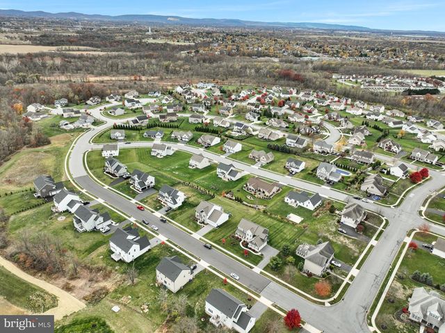 23 COUNTRY SIDE DRIVE, Carlisle, PA 17013