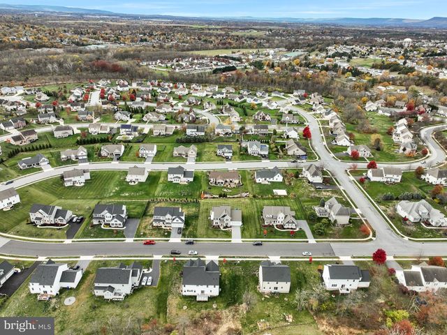 23 COUNTRY SIDE DRIVE, Carlisle, PA 17013