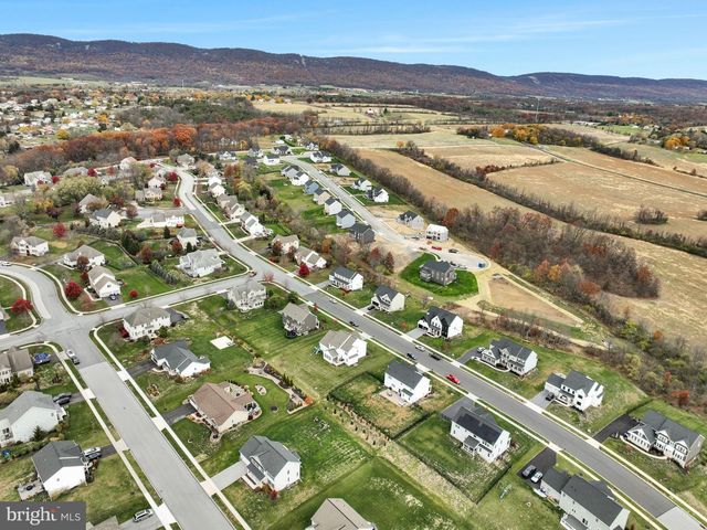 23 COUNTRY SIDE DRIVE, Carlisle, PA 17013