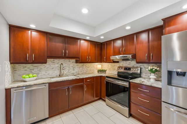 2060 Mackenzie Drive, 2, Columbus, OH 43220