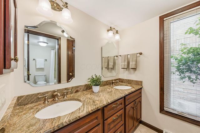 2060 Mackenzie Drive, 2, Columbus, OH 43220