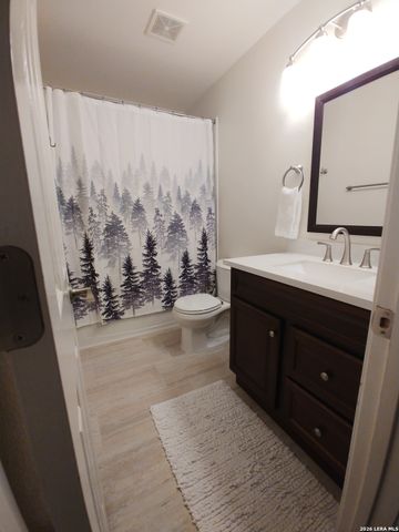 13027 Five Brooks, Helotes, TX 78023