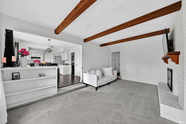 16507 Barryknoll Way, Granger, IN 46530