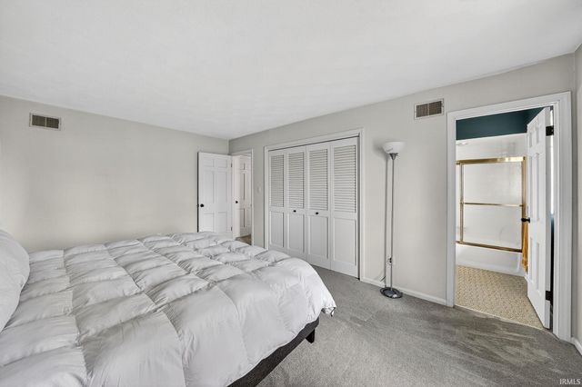 16507 Barryknoll Way, Granger, IN 46530