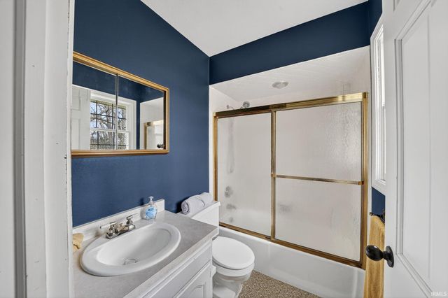 16507 Barryknoll Way, Granger, IN 46530