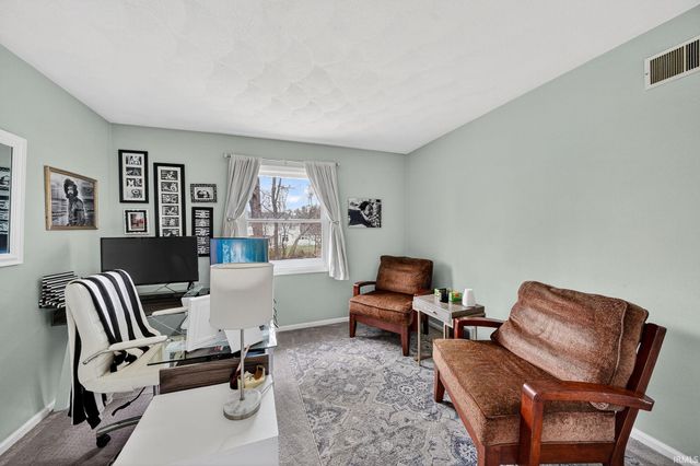 16507 Barryknoll Way, Granger, IN 46530