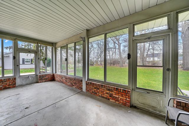 16507 Barryknoll Way, Granger, IN 46530