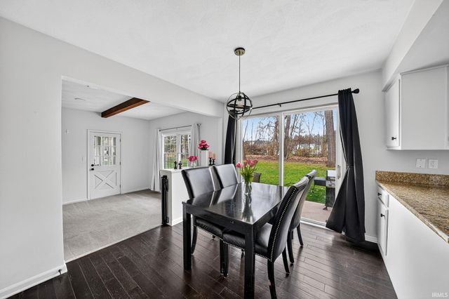 16507 Barryknoll Way, Granger, IN 46530