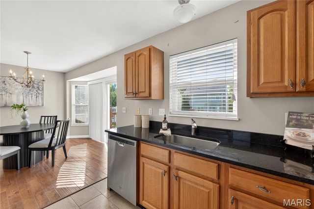127 Granite Way, Wentzville, MO 63385