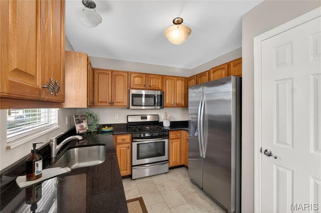 127 Granite Way, Wentzville, MO 63385