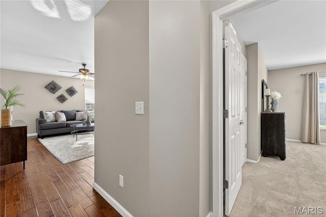 127 Granite Way, Wentzville, MO 63385